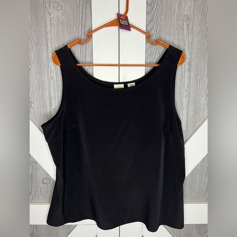B4.01 Covington Petite Crêpe Scoop-Neck Tank Black XLP